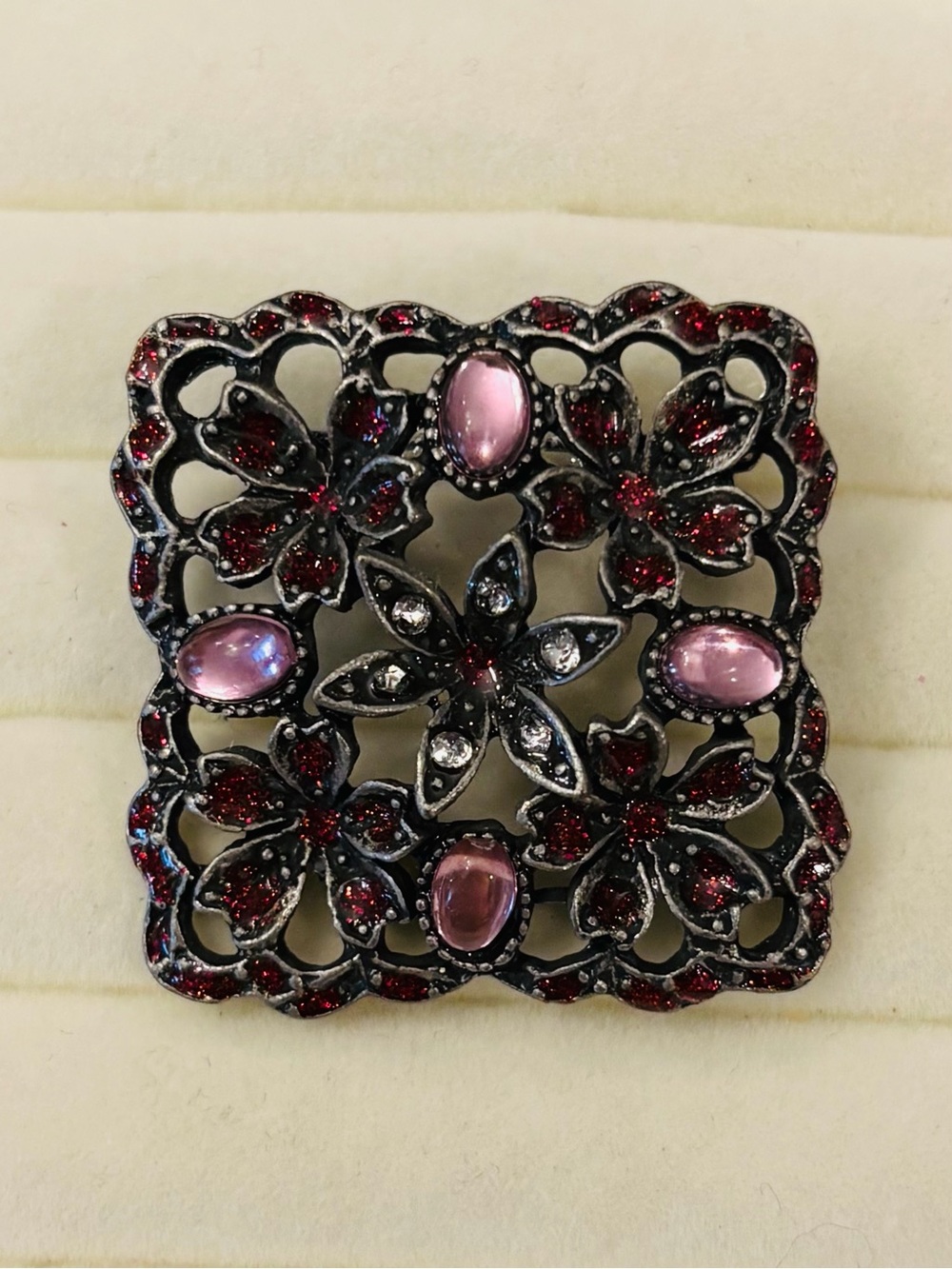 Square Diamond‎ Shaped Brooch Pin Filigree Design Pink Cabochons Rhinestones
